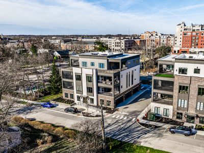728 Pawnee Rd #2N, Carmel, IN, 46032