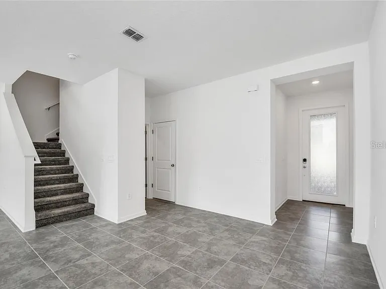 401 Bogey Dr — Photo 8