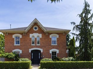 314 George St, Cobourg, ON K9A3M1