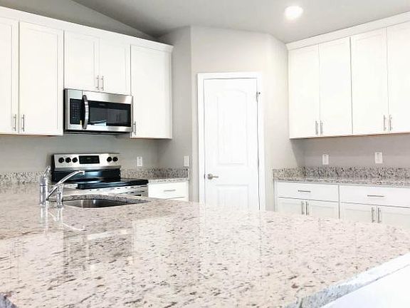 5th image of 1221 Auburn Ave NW