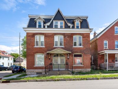 1494 Jackson St, Dubuque, IA, 52001
