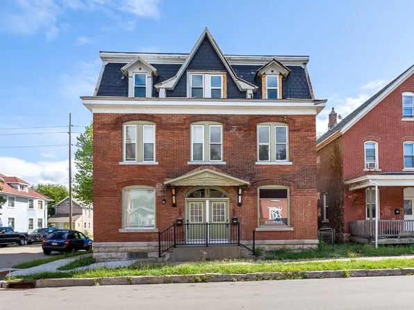 1494 Jackson St, Dubuque, IA 52001