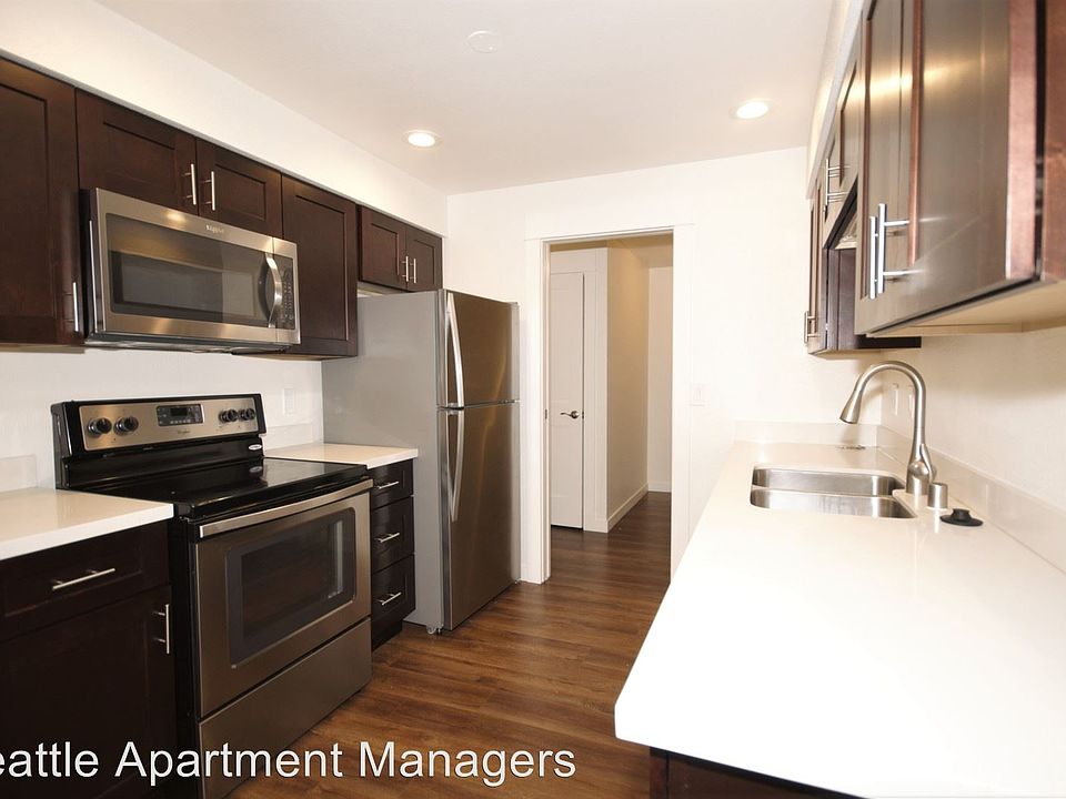 1st image of 1515 NE 148th St APT 103