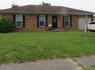 1320 Sunshine Ln, Jeffersonville, IN 47130