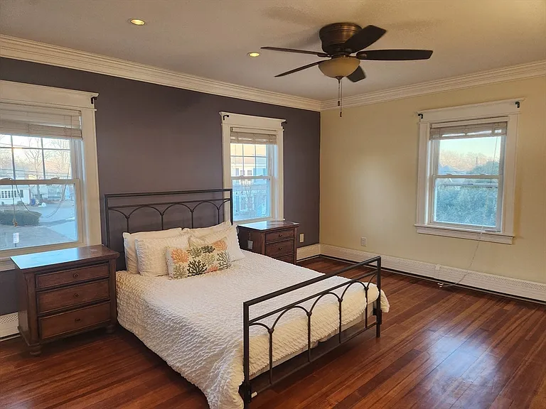 76 Edgemere Rd — Photo 8
