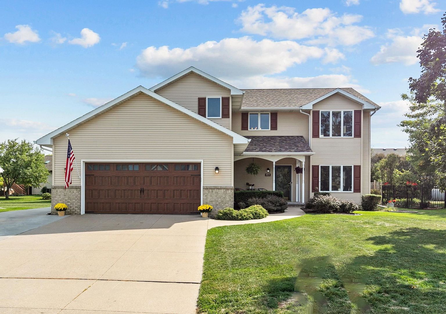 813 Kensington Rd, Neenah, WI 54956 MLS 50281675 Zillow