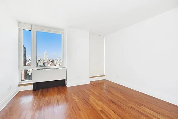 Rented by Keller Williams NYC | media 6
