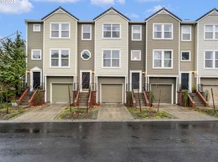 2622 NW Kennedy Ct, Portland, OR 97229