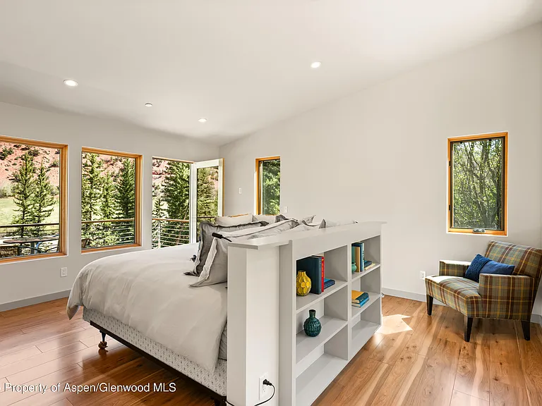 768 Kings Lake Rd — Photo 13