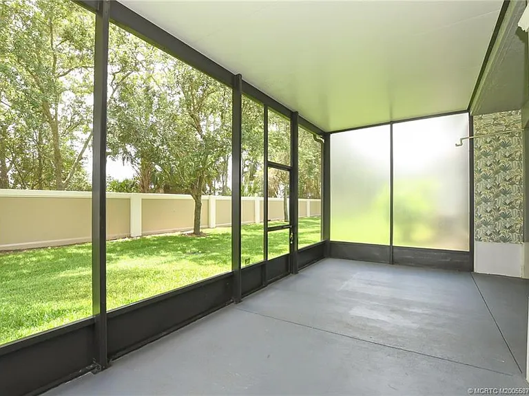 2206 SW Cape Cod Dr — Photo 23