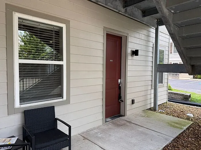 805-B Bradford Ave #101 — Photo 10