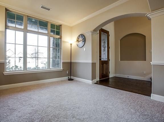 5th image of 1105 Brooke Ct