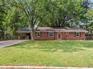 416 Everett Dr SW, Decatur, AL 35601