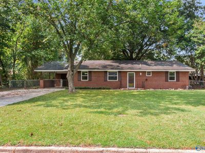 416 Everett Dr SW, Decatur, AL, 35601