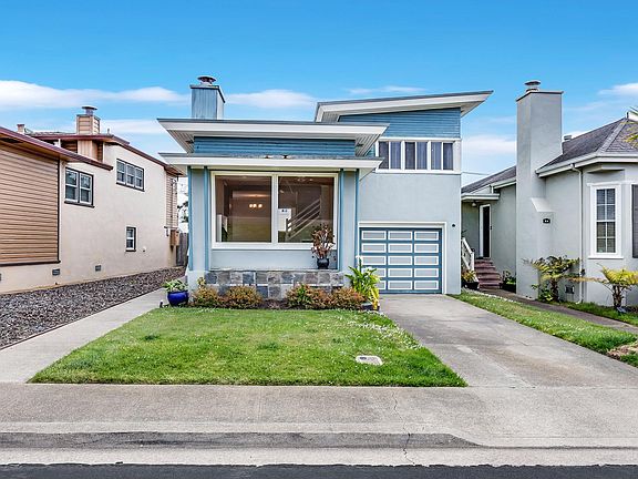 3rd image of 92 Garden Grove Dr