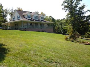 144 Shady Lake Dr, Shady Spring, WV 25918