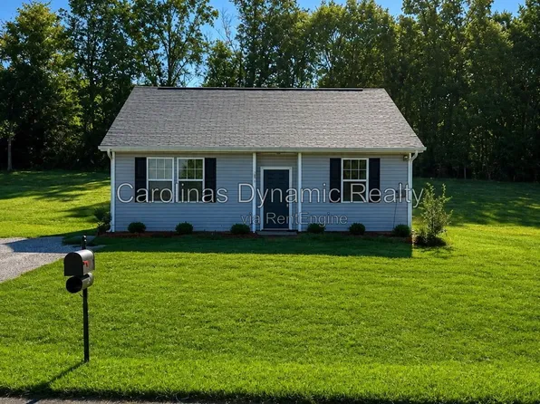 106 Titanium Dr, Statesville, NC 28625