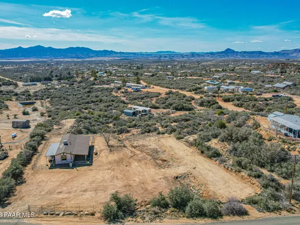 8270 S Mayo Dr, Kirkland, AZ 86332