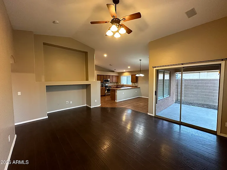 15233 W Tasha Dr — Photo 9