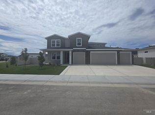 5915 N Backcountry Ave, Meridian, ID 83646