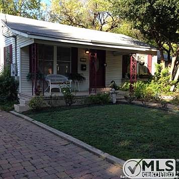 2nd image of 141 Vassar Ln