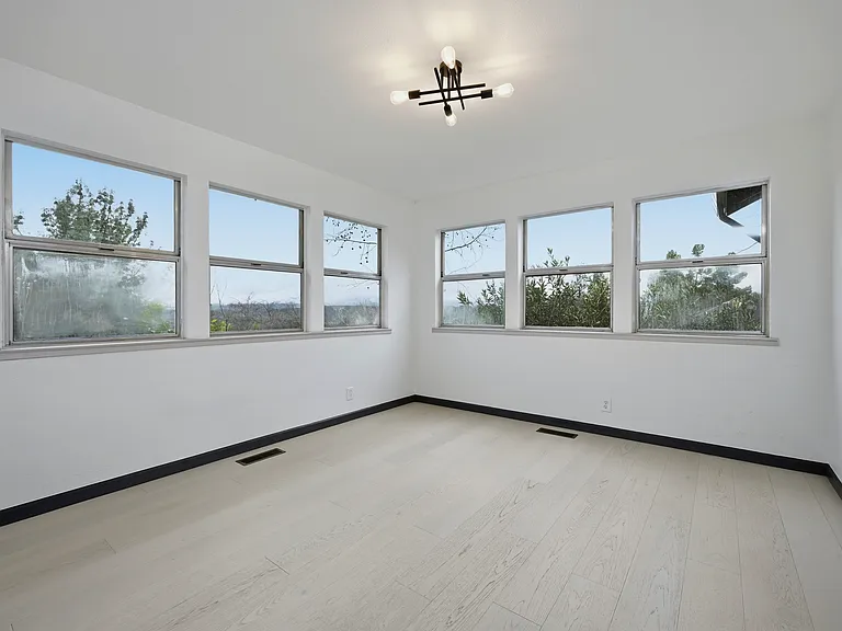 17832 Deer Hill Rd — Photo 13