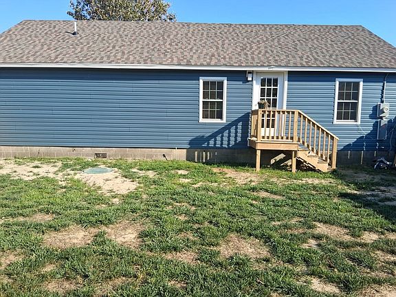 4th image of 19499 Saxis Rd