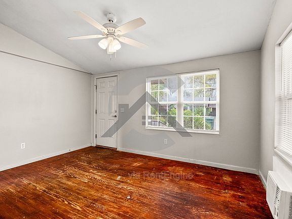 3rd image of 2013 Independence St