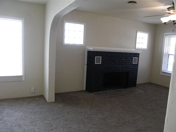 5th image of 408 N Ash St