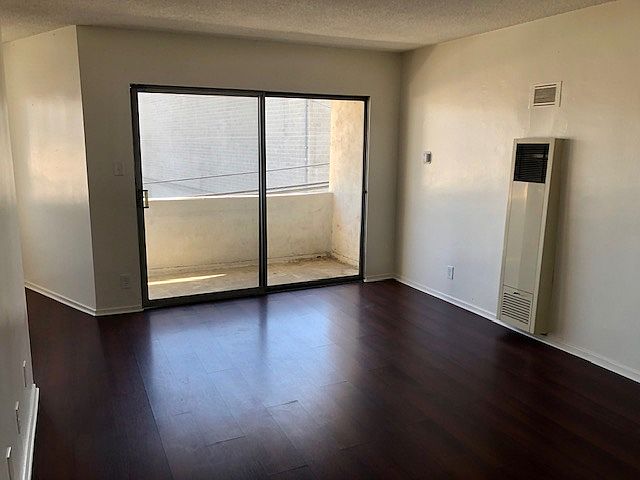 1st image of 1463 S Westgate Ave APT 12