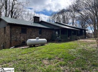 198 Rock Corner Rd, Forest City, NC 28043