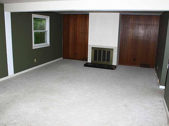 4th image of 192 Elmwood Ave