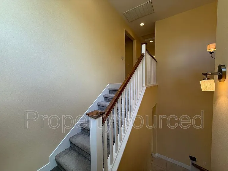 18517 Admiral Way — Photo 19