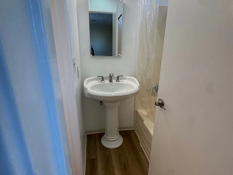 2434 Seawind Dr — Photo 10