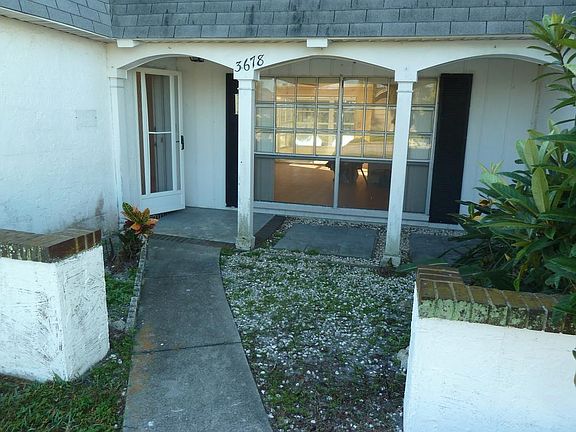 4th image of 3678 Rockaway Dr