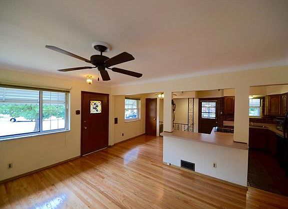 5th image of 4521 Wherry Ave