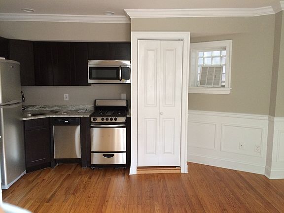 Washer dryer in closet