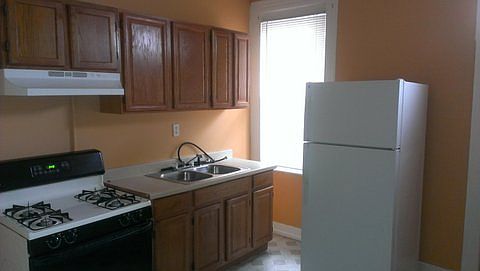 2nd image of 250 N Payson St