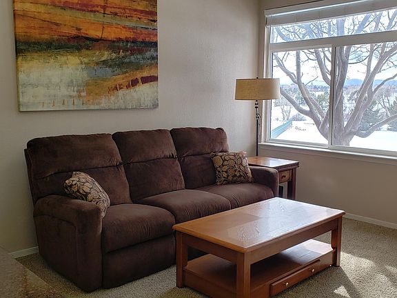 Couch with dual recliners