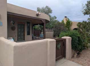 3041 Sandia Cir, Santa Fe, NM 87507