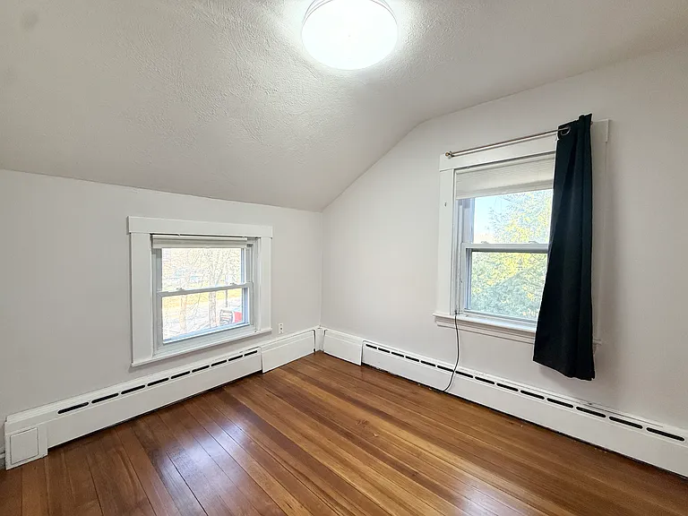 58 Lake St — Photo 12