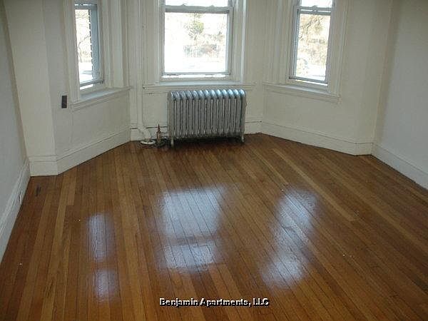2nd image of 1177 Boylston St #85C