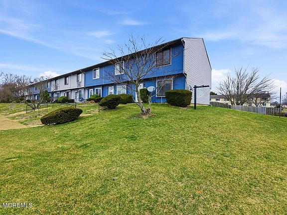 2nd image of 31 Sawmill Road #235