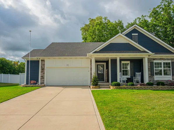232 Golden Dr, Burns Harbor, IN 46304