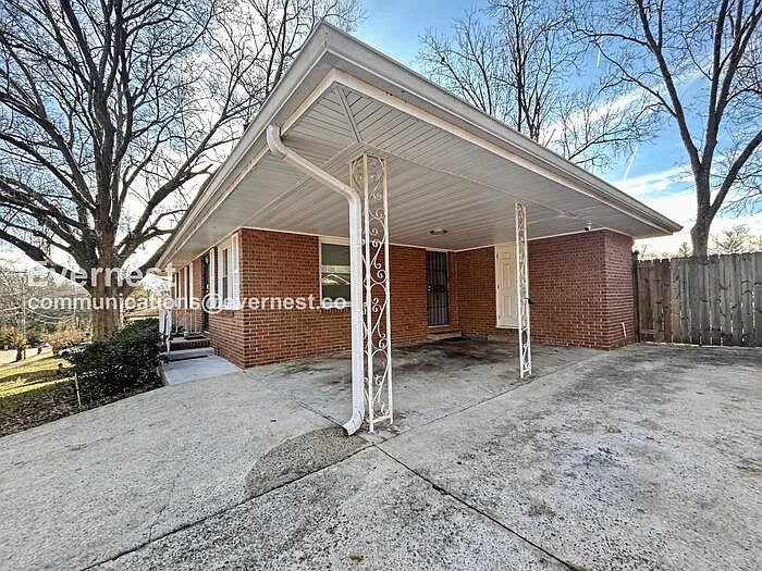 1244 Calhoun Ave — Photo 3