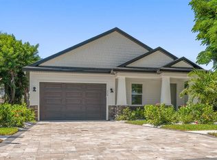 456 Chicago Ave, Dunedin, FL 34698
