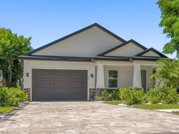 456 Chicago Ave, Dunedin, FL 34698