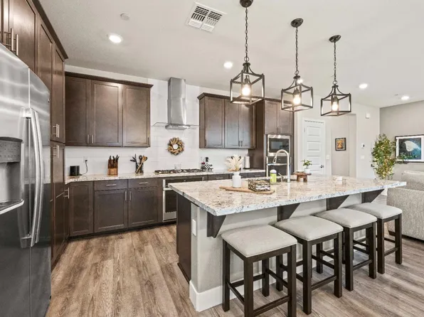10462 Oboe Way, Elk Grove, CA 95757