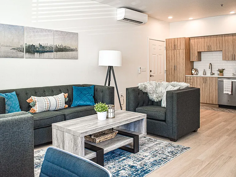VESPR Apartments — Photo 7