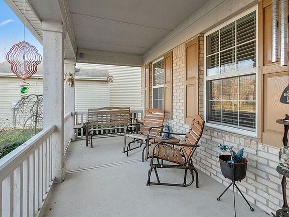 2nd image of 6533 Smithfield Dr
